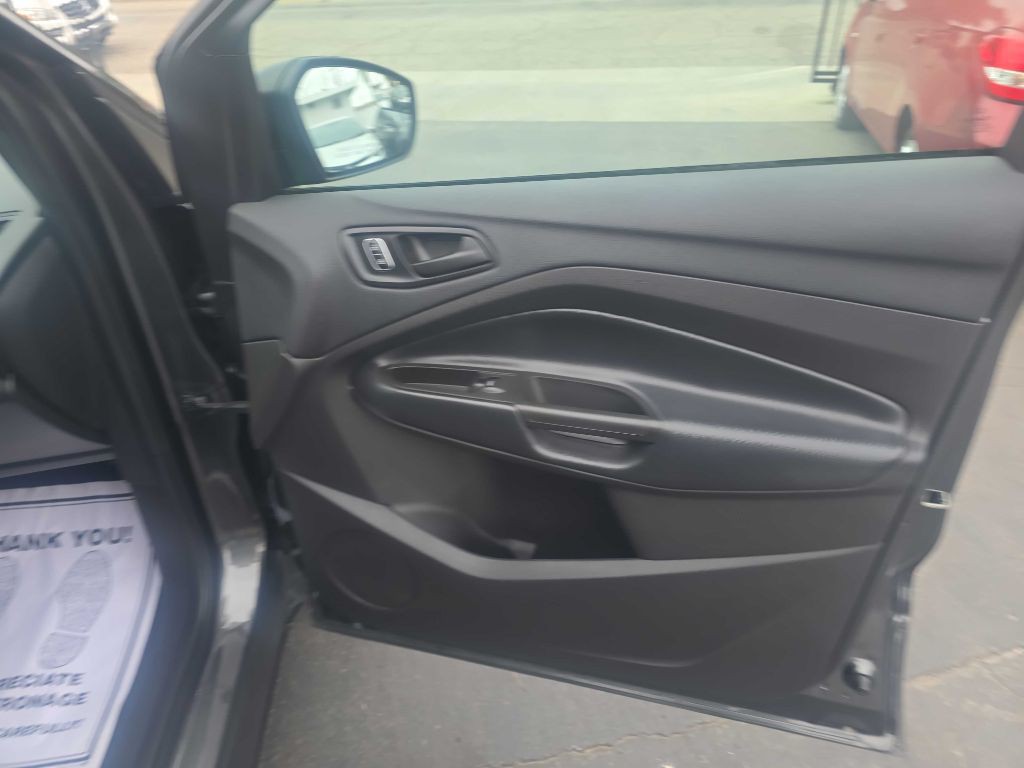 2018 Ford Escape Image 17