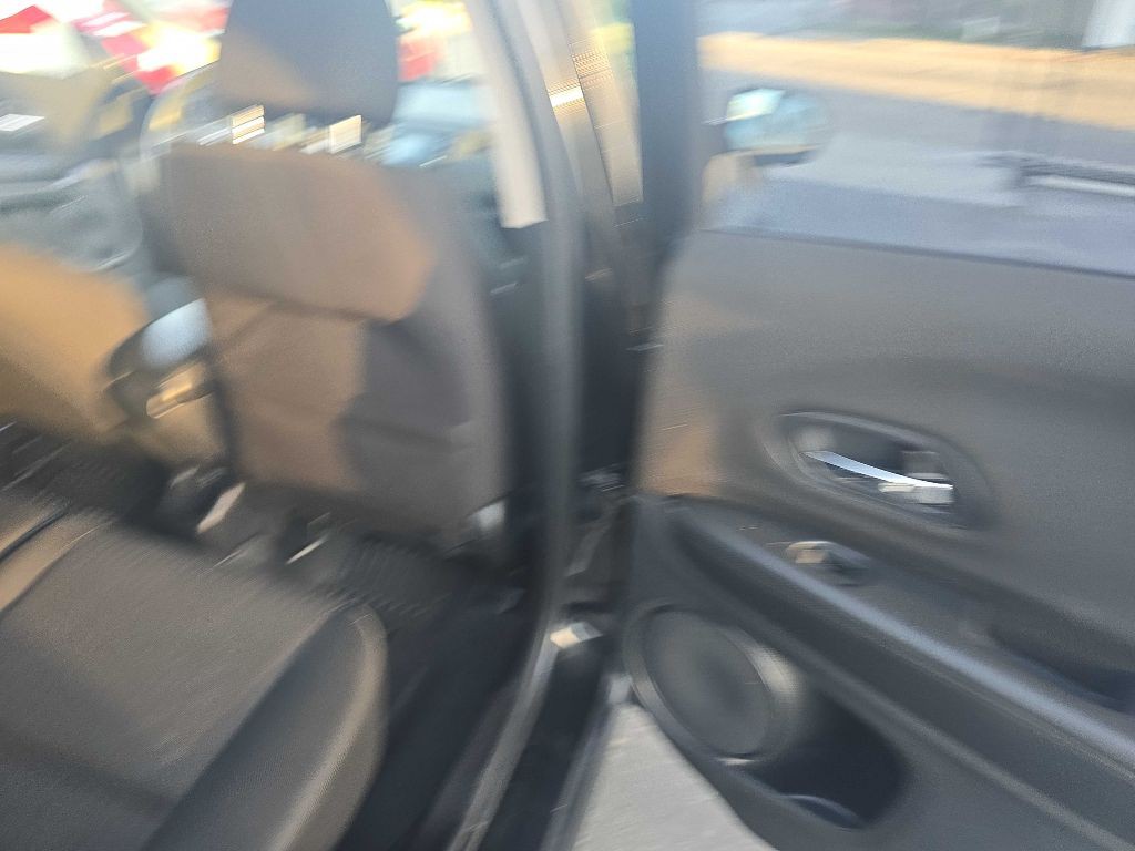2016 Honda HR-V Image 15