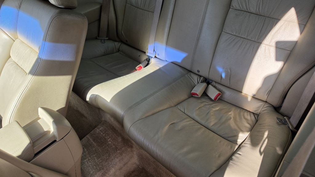 2005 Honda Accord Image 13