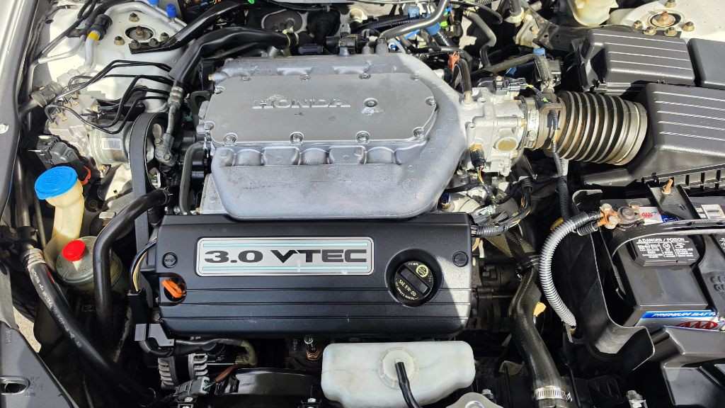 2005 Honda Accord Image 18