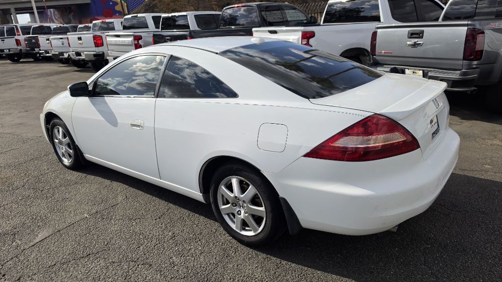 2005 Honda Accord Image 3
