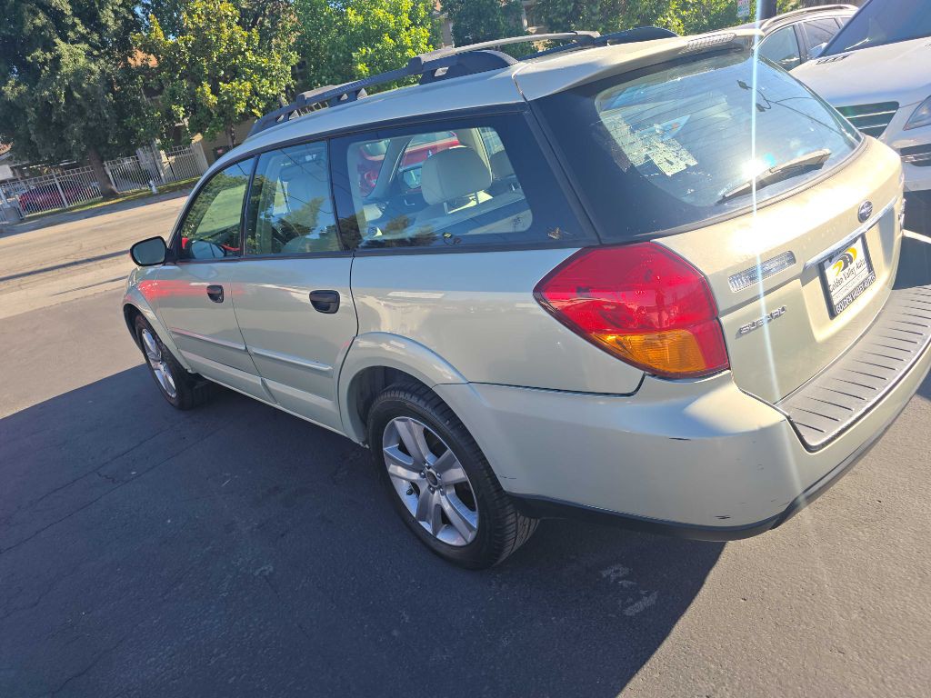 2007 Subaru Outback Image 7
