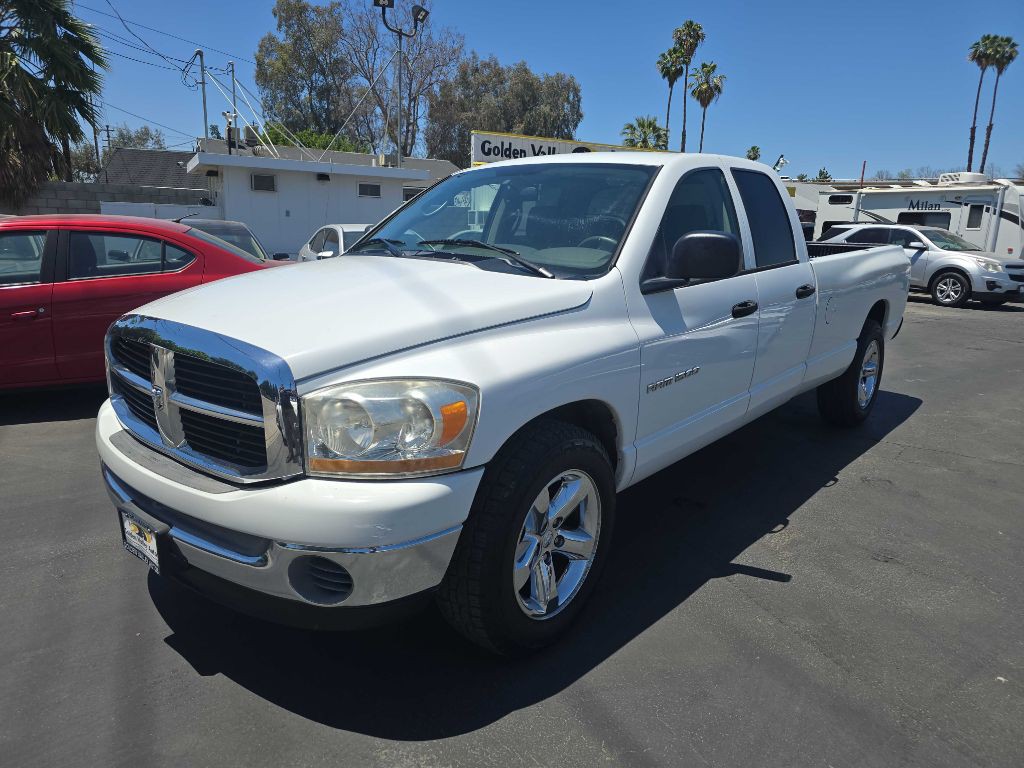 2006 Dodge Ram 1500 Image 2