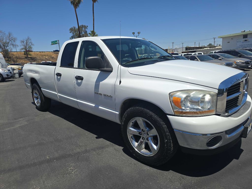2006 Dodge Ram 1500 Image 3