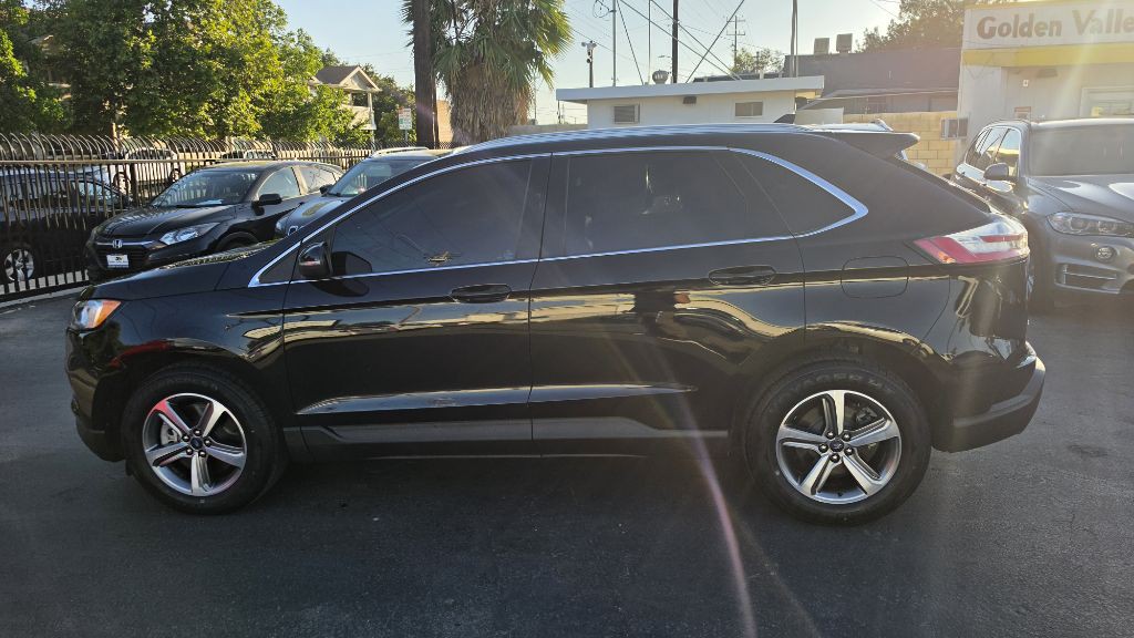 2019 Ford Edge Image 5