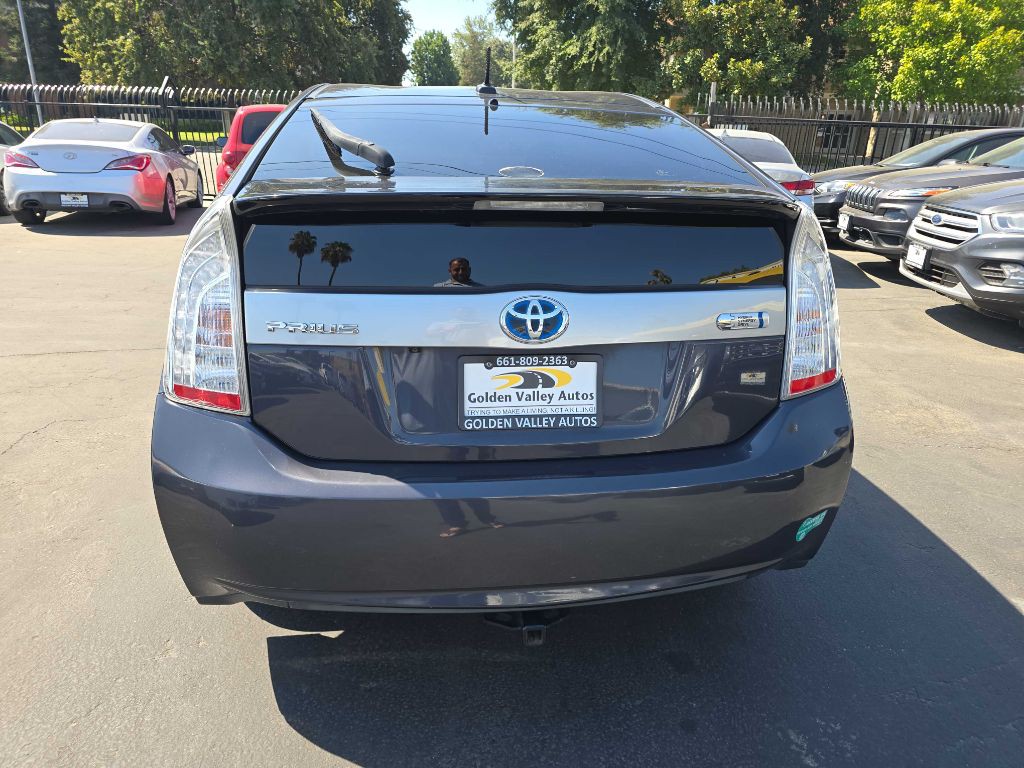 2014 Toyota Prius Image 6