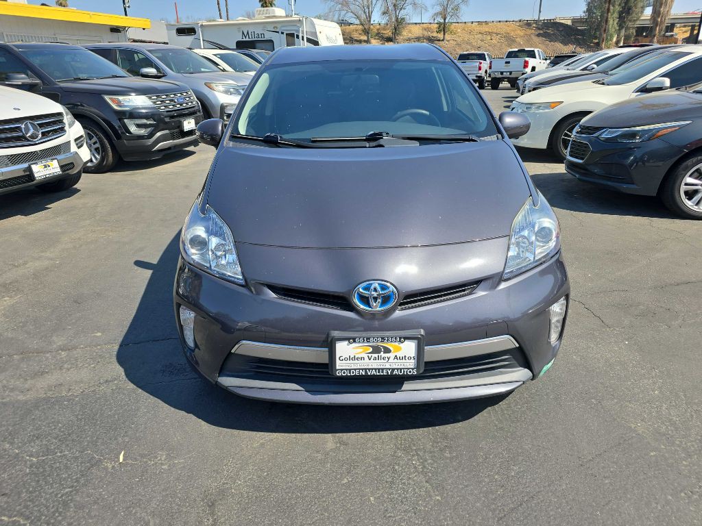 2014 Toyota Prius Image 4