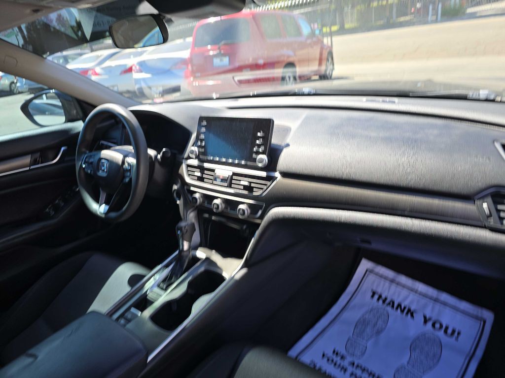 2018 Honda Accord Image 33