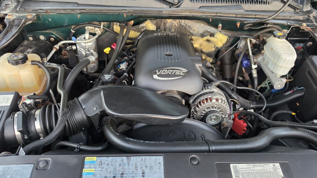 2003 Chevrolet Silverado 1500 Image 18