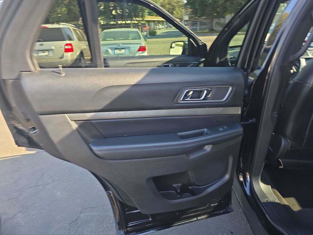2018 Ford Explorer Image 13