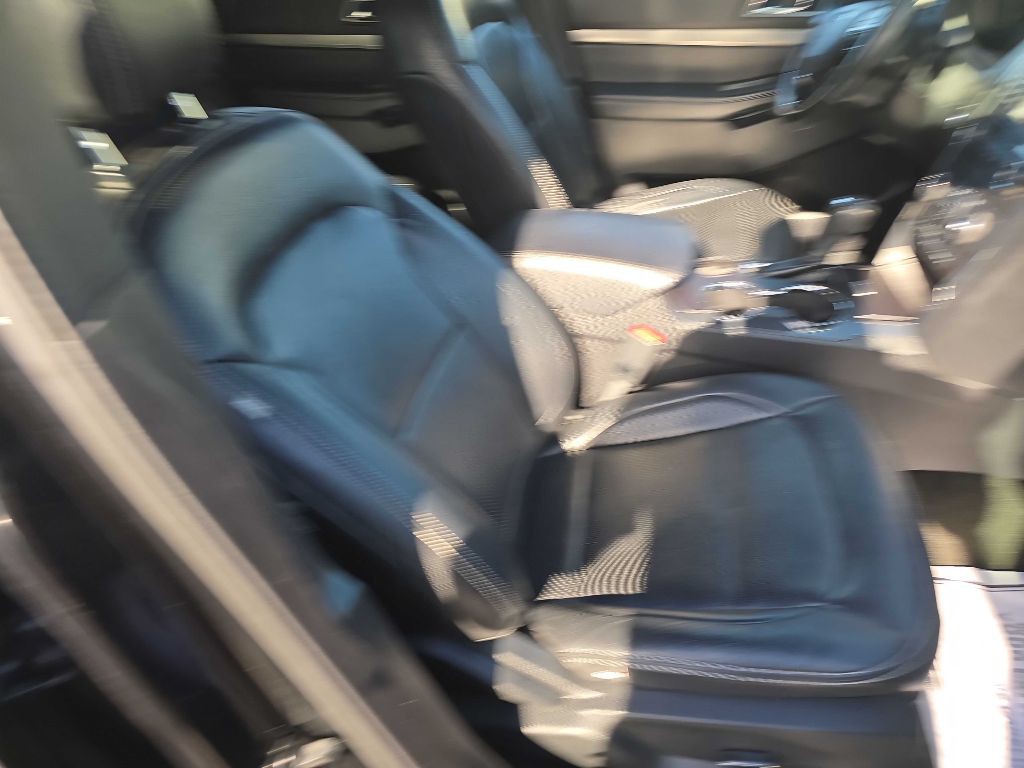 2018 Ford Explorer Image 21