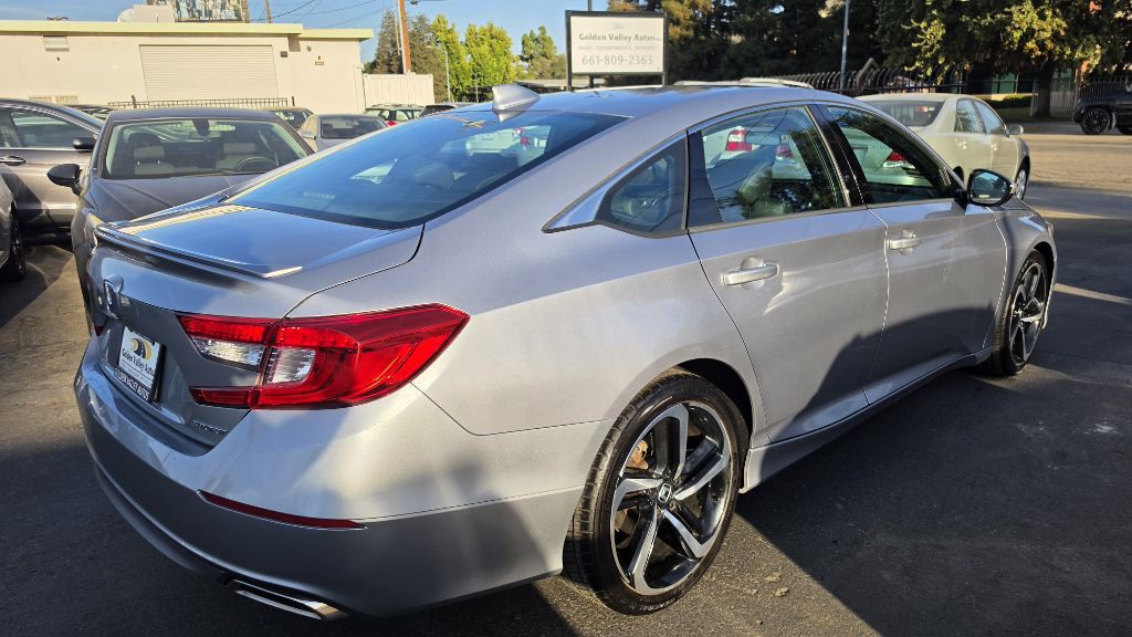 2018 Honda Accord Image 4