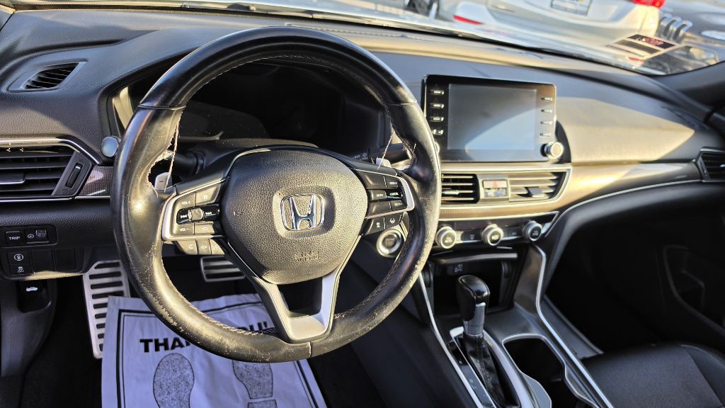 2018 Honda Accord Image 9