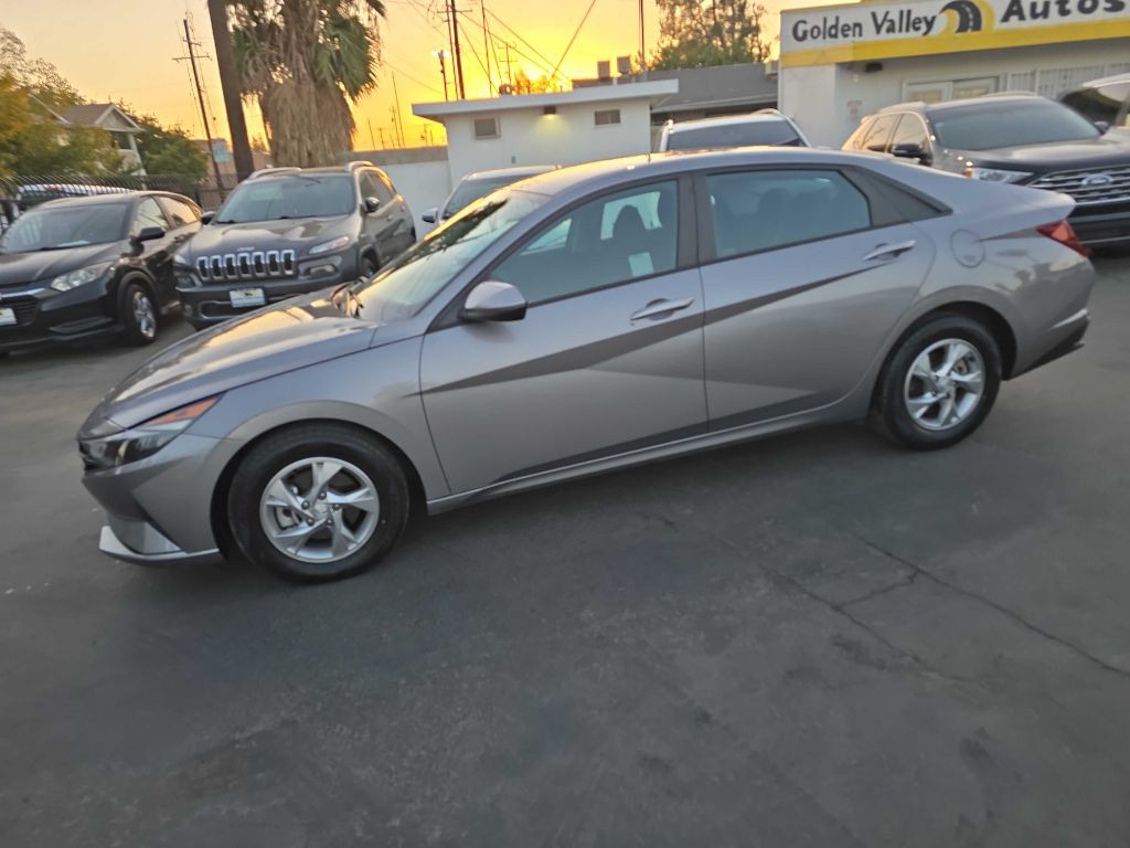 2023 Hyundai Elantra Image 4