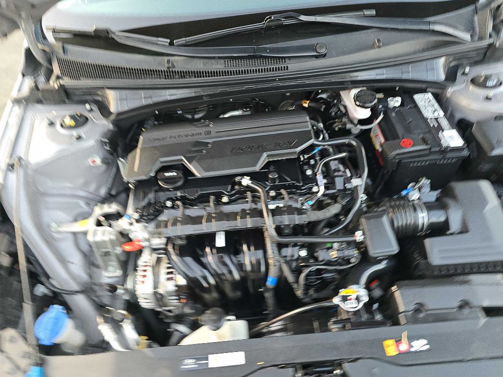 2023 Hyundai Elantra Image 23