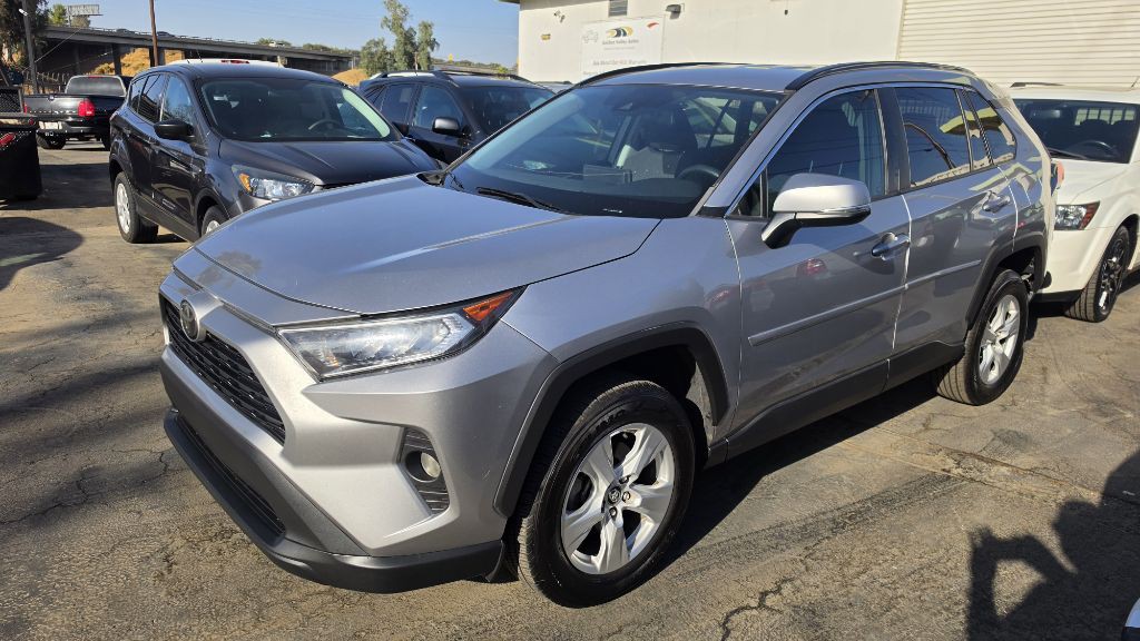 2020 Toyota Rav4 Image 1