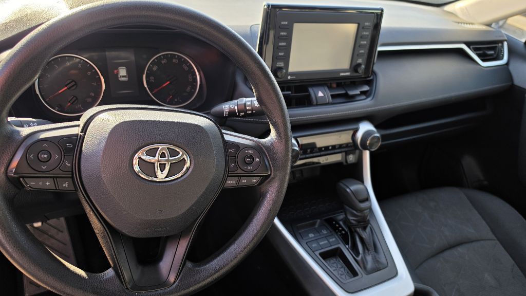2020 Toyota Rav4 Image 11