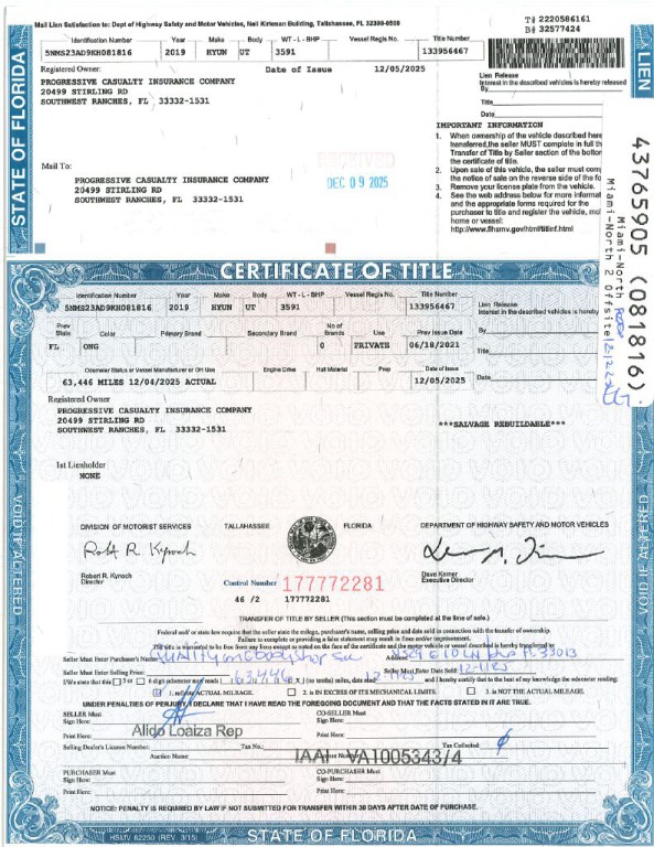 2019 Hyundai Santa Fe Image 2