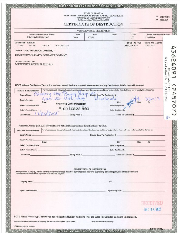 2020 Hyundai Santa Fe Image 2