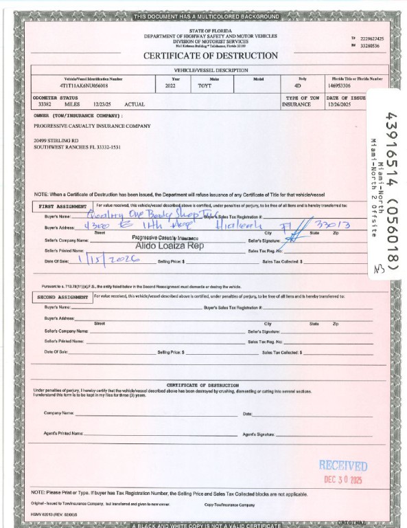 2022 Toyota Camry Image 2