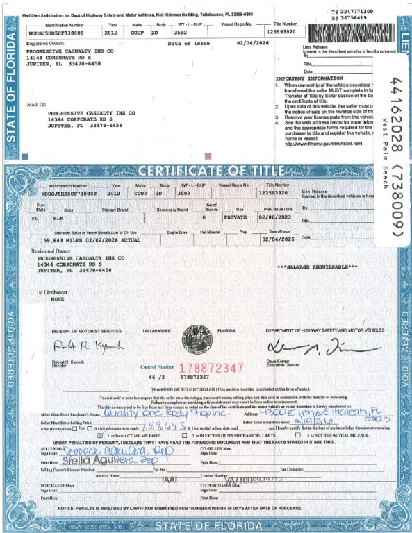 2012 Mercedes-Benz C-Class Image 2