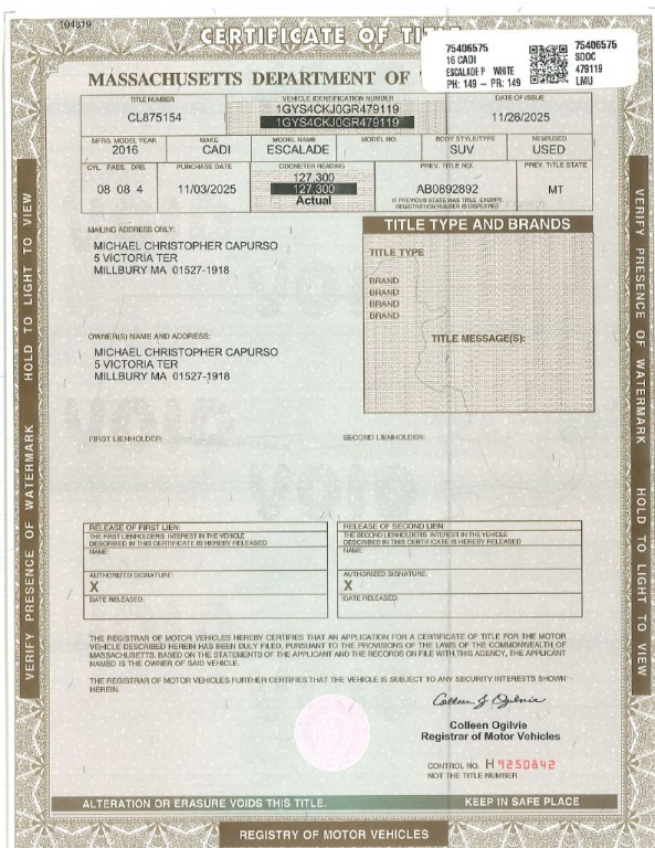 2016 Cadillac Escalade Image 2