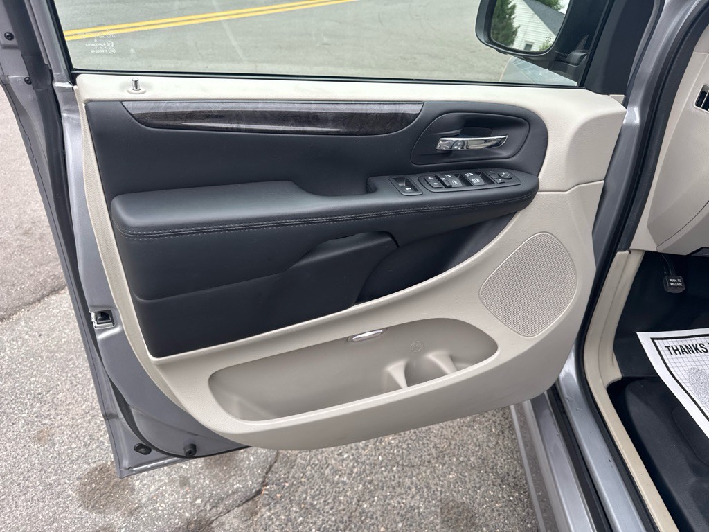 2014 Dodge Grand Caravan Image 16