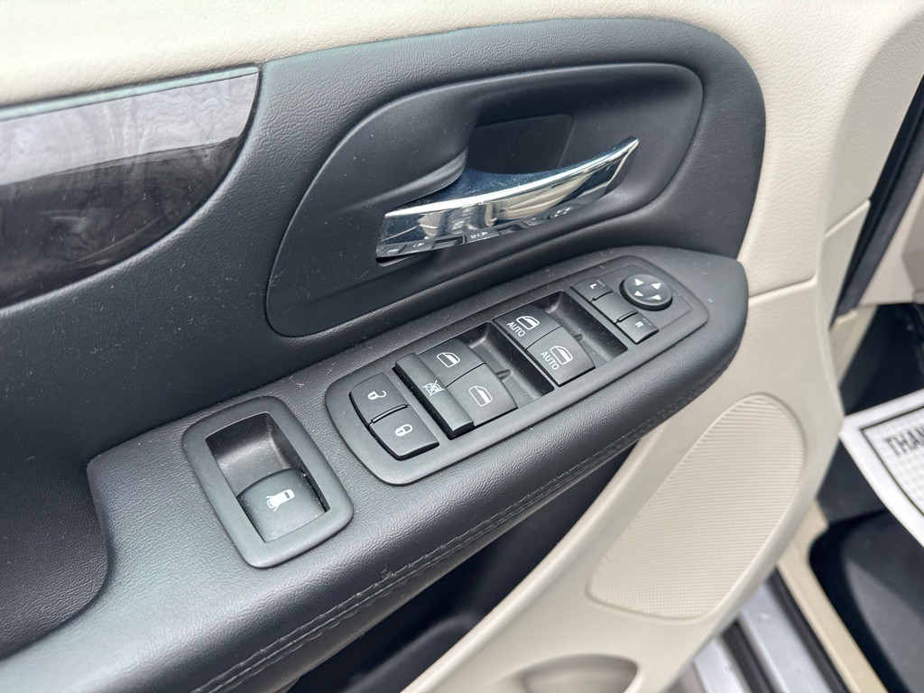 2014 Dodge Grand Caravan Image 26