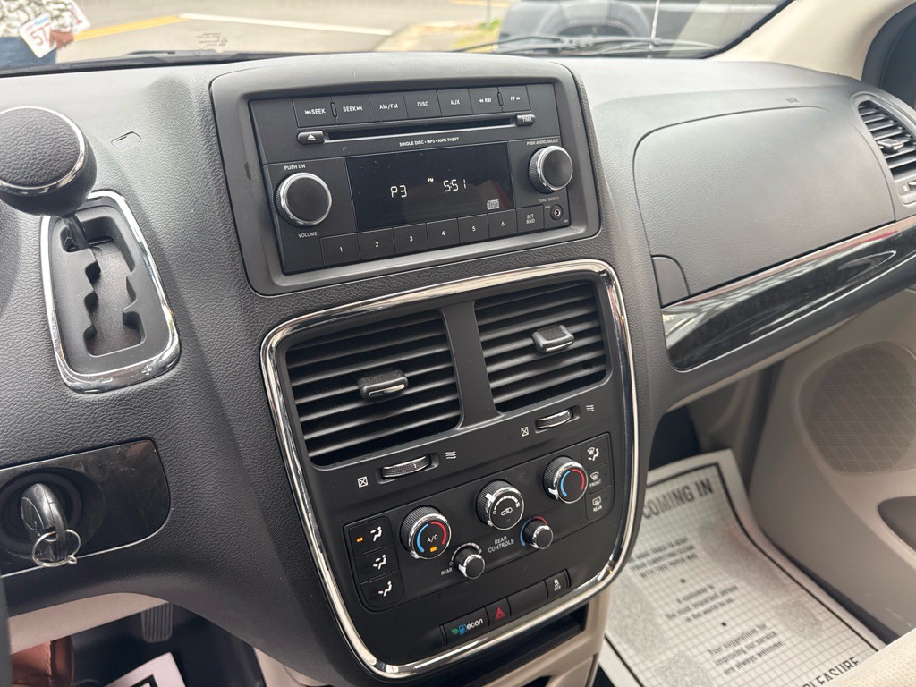 2014 Dodge Grand Caravan Image 27