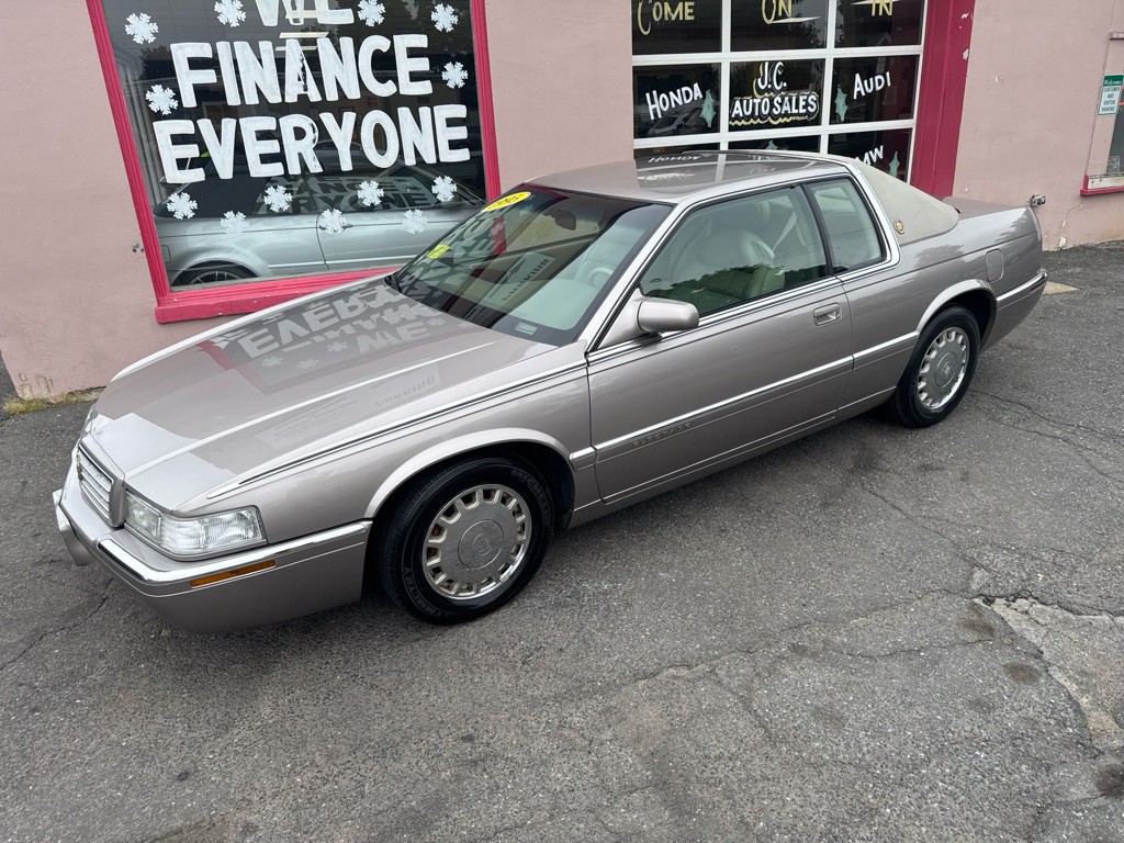 1995 Cadillac Eldorado Image 8