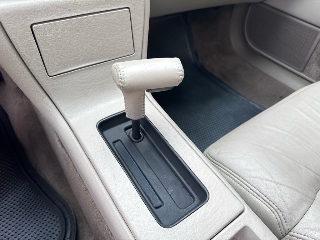 1995 Cadillac Eldorado Image 21