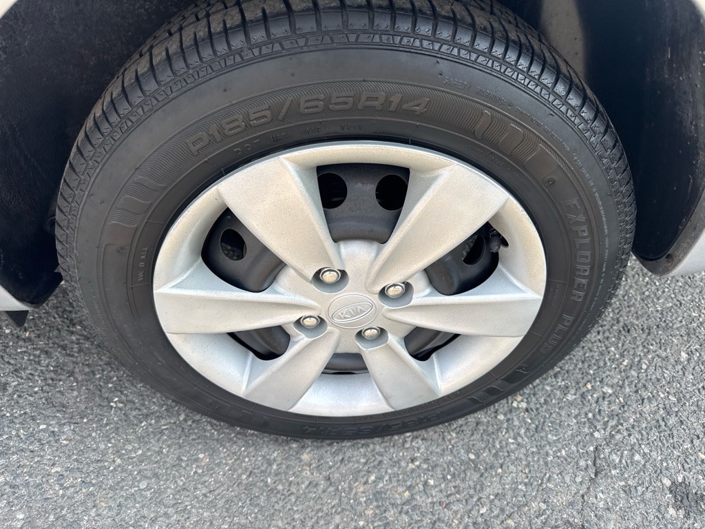 2008 Kia Rio Image 10