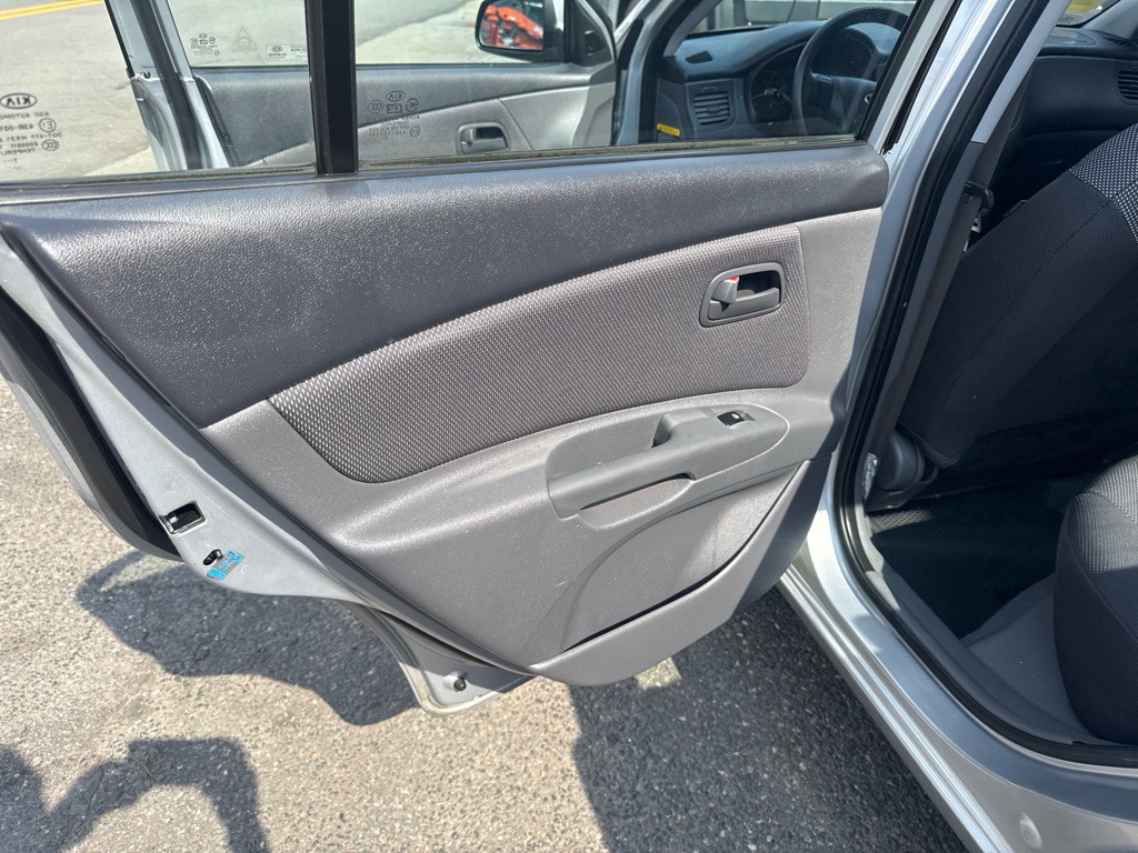 2008 Kia Rio Image 16
