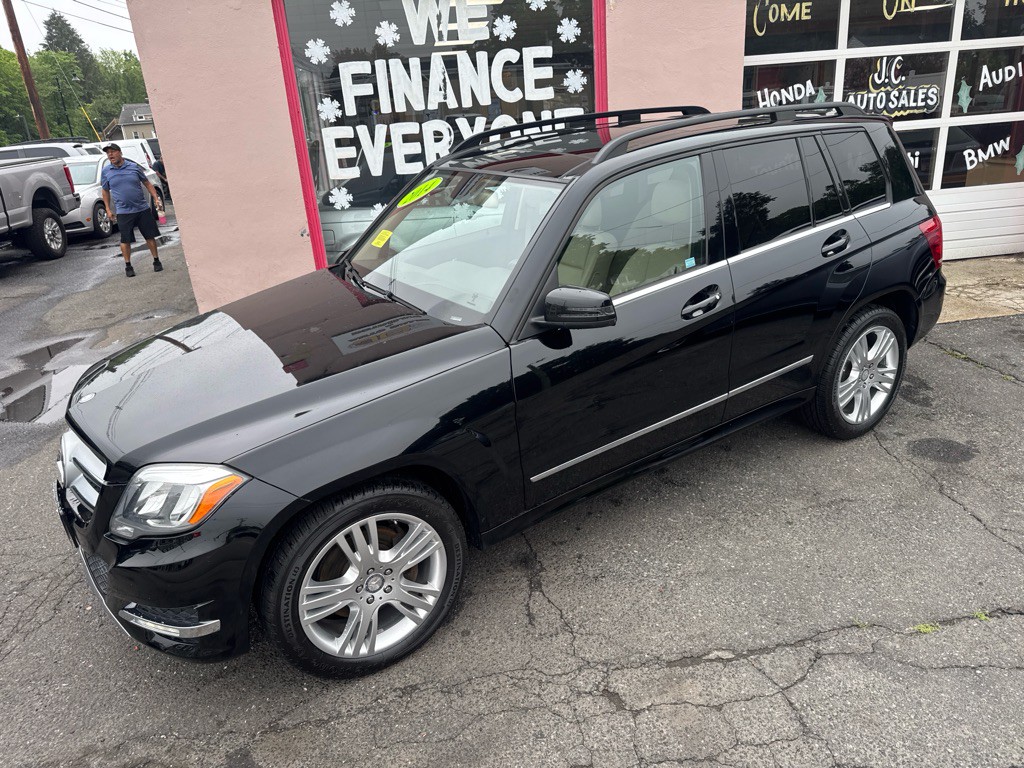 2014 Mercedes-Benz GLK-Class Image 9