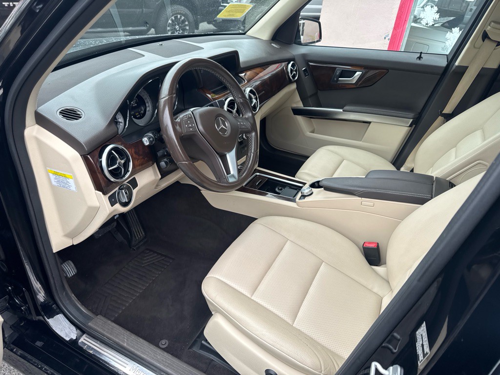 2014 Mercedes-Benz GLK-Class Image 15