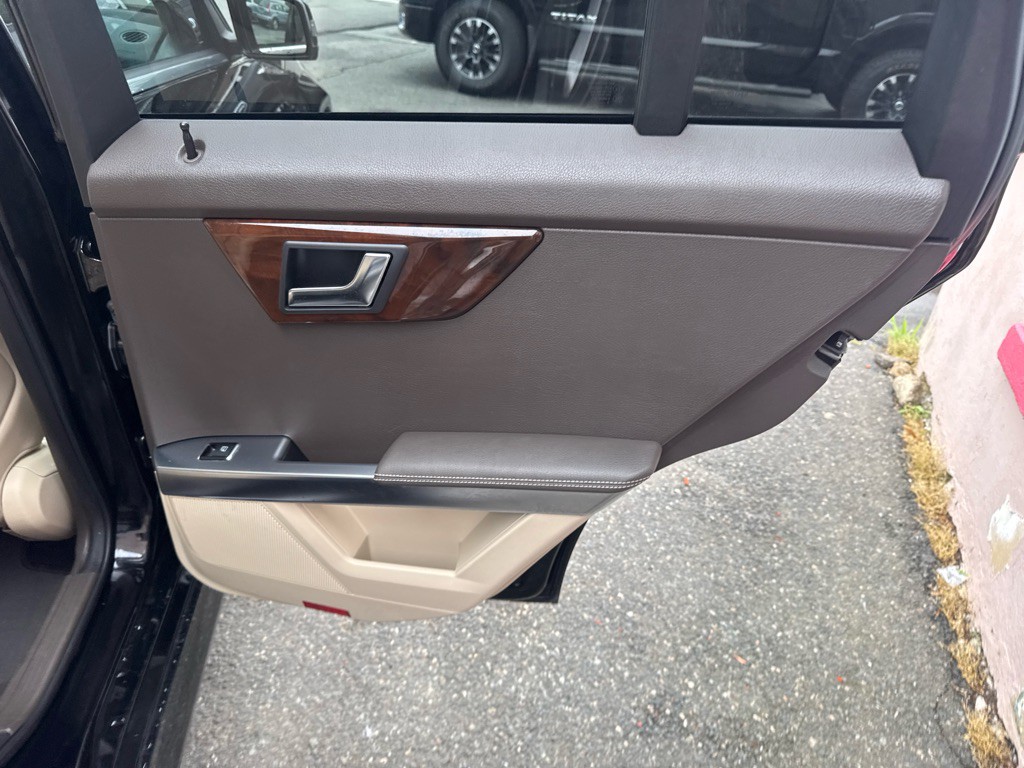 2014 Mercedes-Benz GLK-Class Image 23