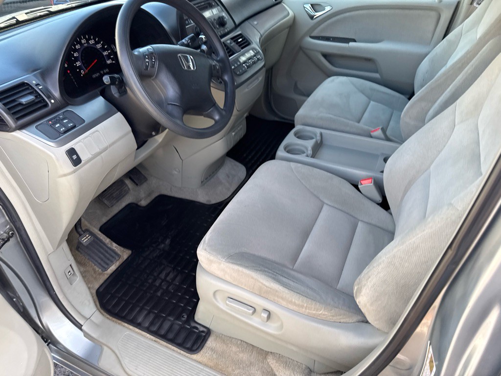2005 Honda Odyssey Image 13