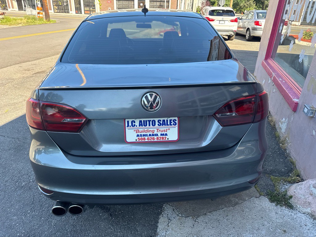 2012 Volkswagen Jetta Image 5