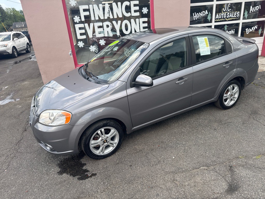 2011 Chevrolet Aveo Image 8