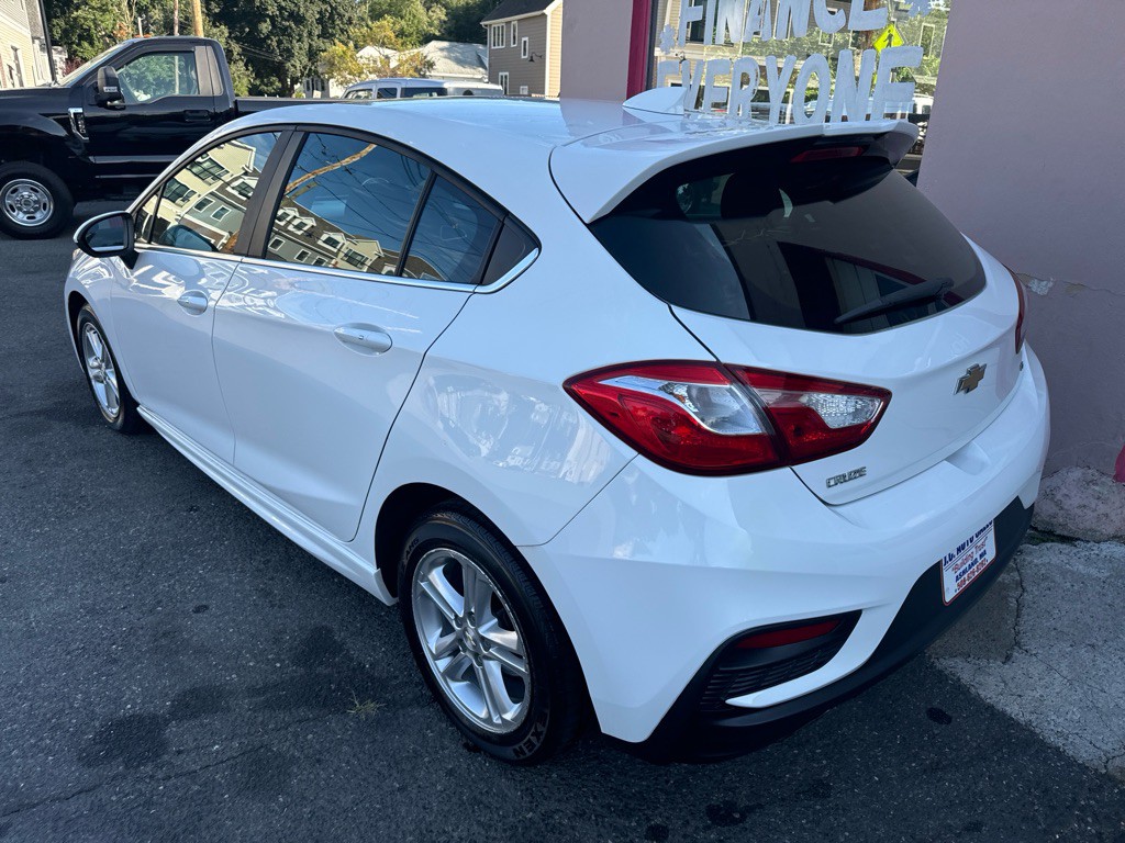 2017 Chevrolet Cruze Image 6