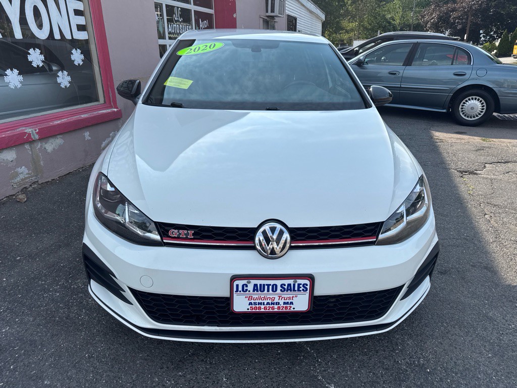 2020 Volkswagen GTI Image 2