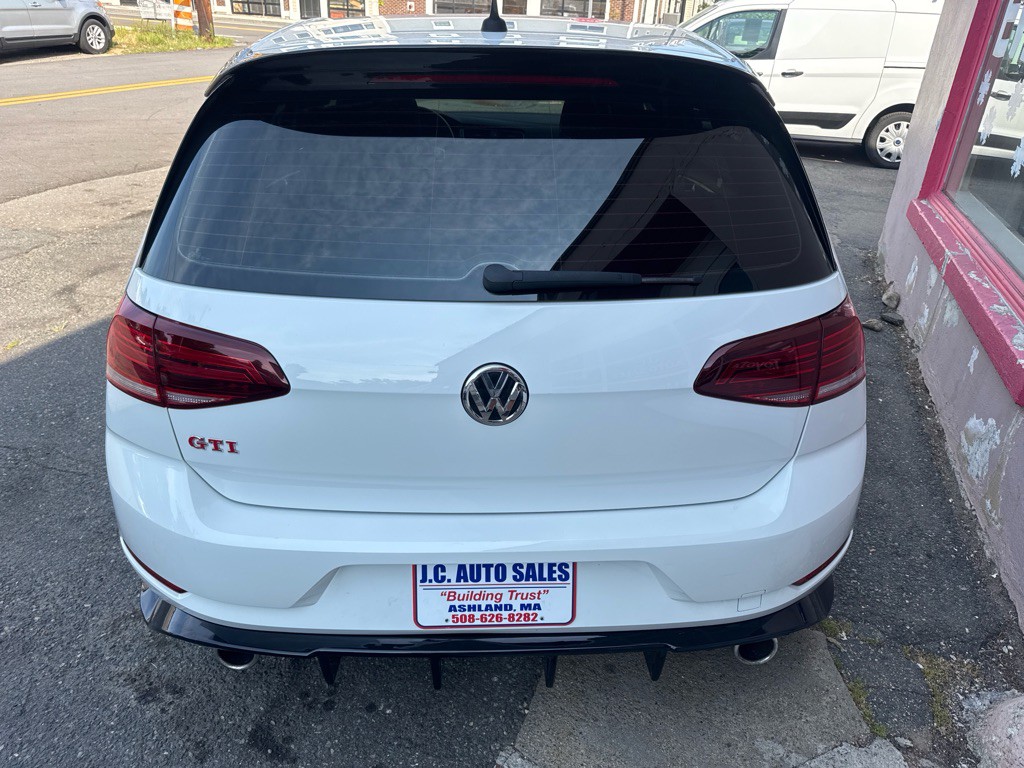 2020 Volkswagen GTI Image 5