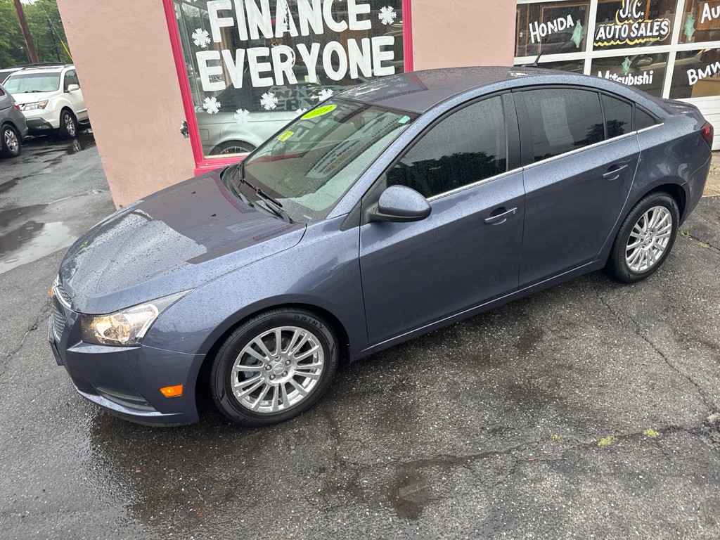 2013 Chevrolet Cruze Image 8