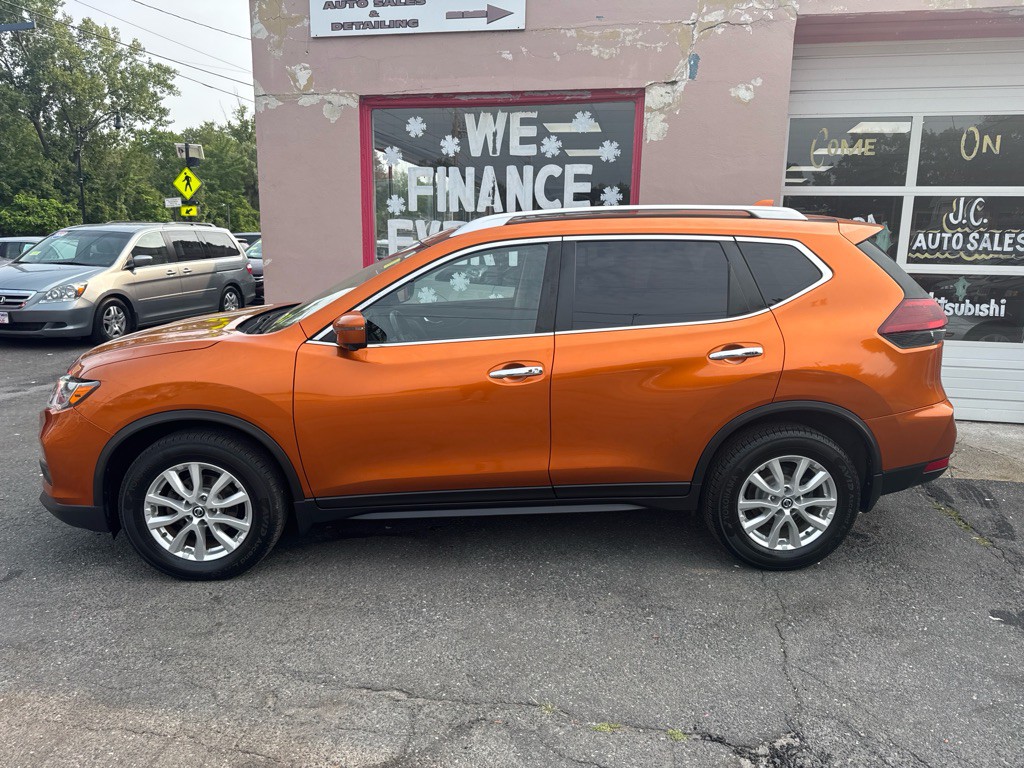 2018 Nissan Rogue Image 7