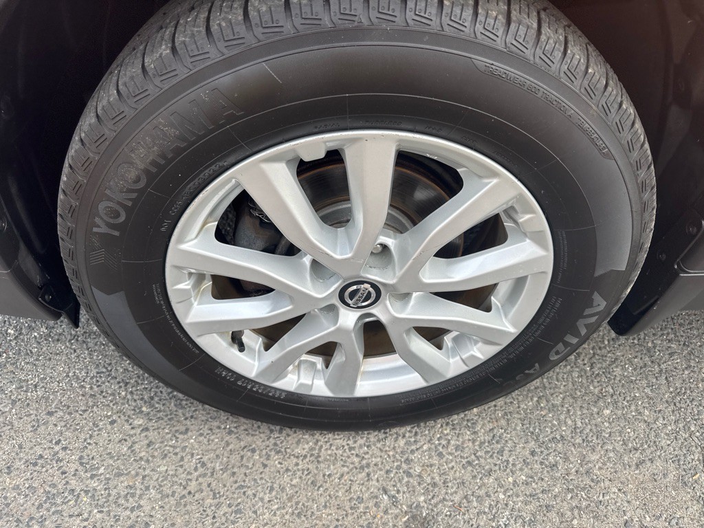 2018 Nissan Rogue Image 10