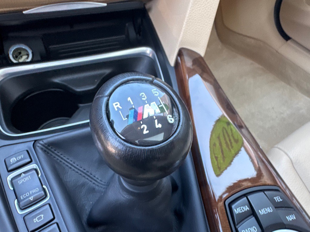 2013 BMW 3 Series Image 33