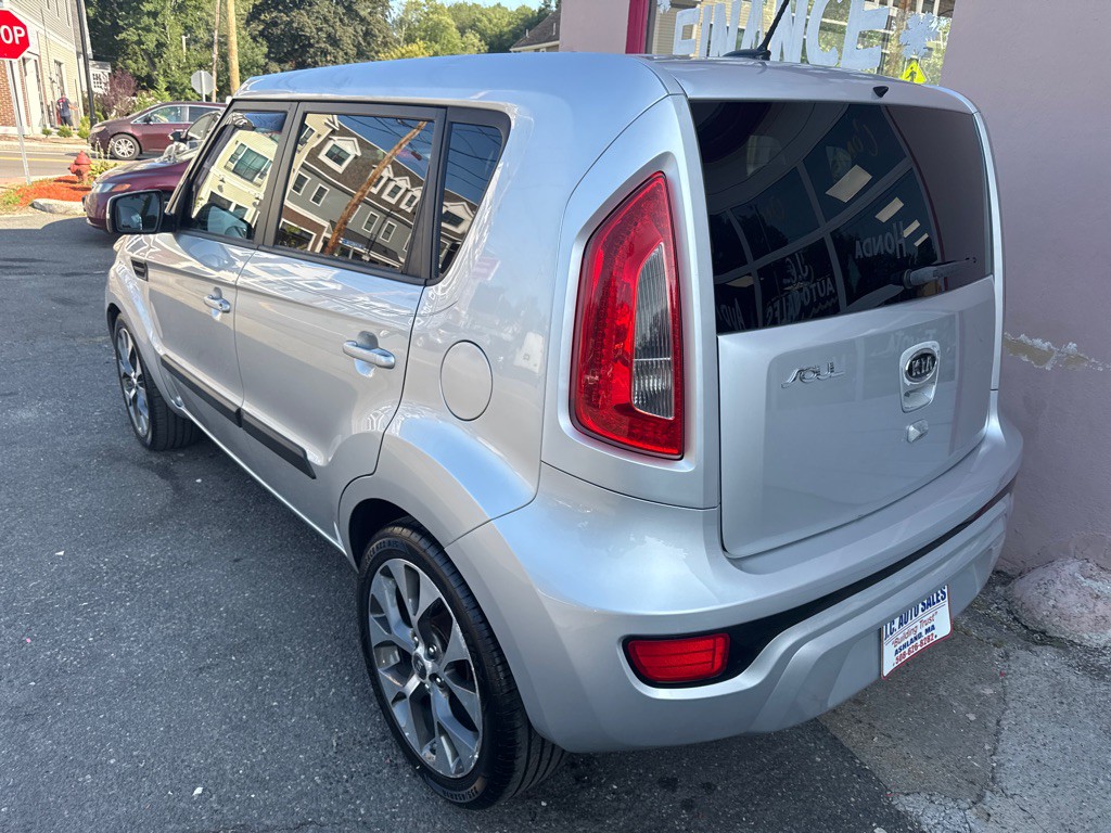 2012 Kia Soul Image 6