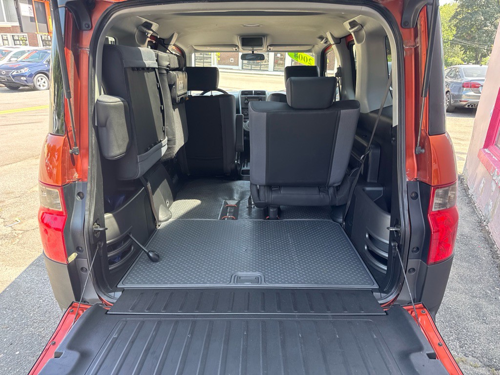 2004 Honda Element Image 17