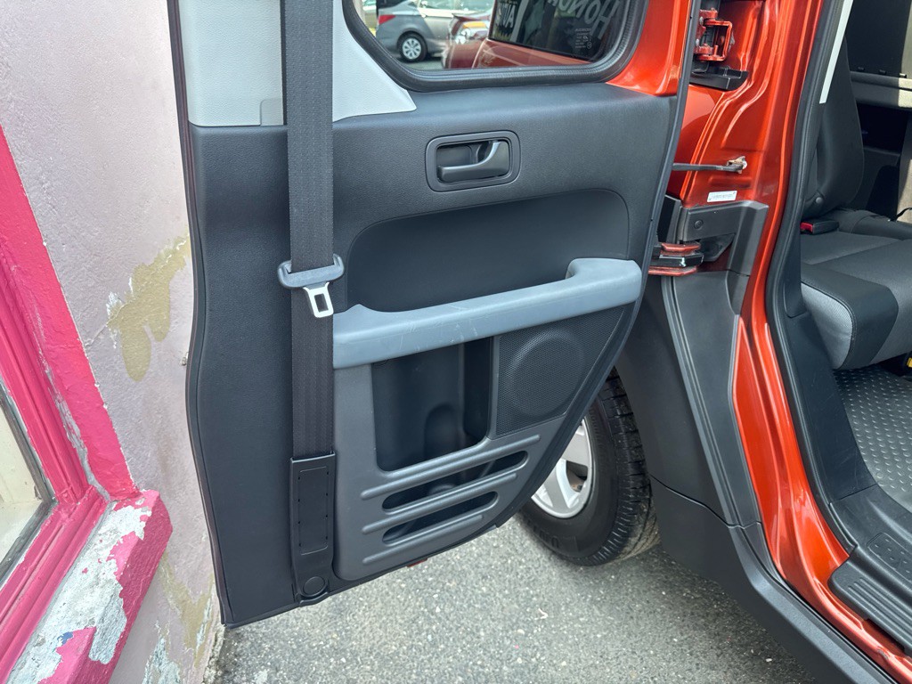 2004 Honda Element Image 21
