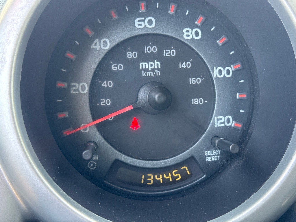 2004 Honda Element Image 26
